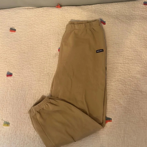 Kendall and Kylie tan sweatpants medium - Picture 3 of 8